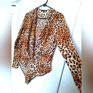 Fashion Nova Women's Cheetha Top Bodysuits Pleated V Neck Long Sleeve Size Larg